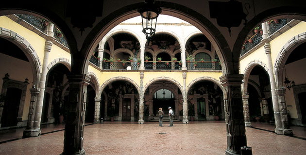 Patio principal del Palacio de Gobierno.