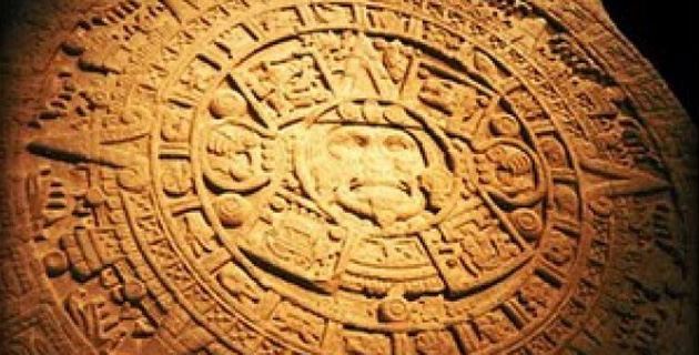 Foto de un Calendario Maya. / 
