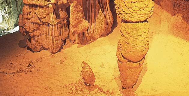 grutas-agua-blanca / María de Lourdes Alonso