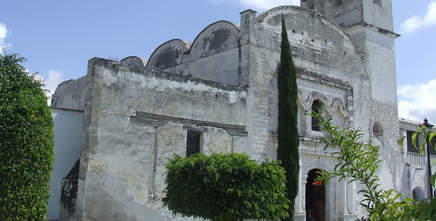 Convento de los Santos Reyes Huatlatlauca Puebla. / Foto: Dragón