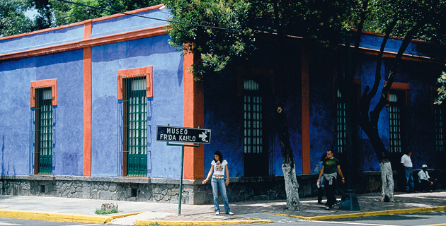 Exterior del Museo Frida Khalo en Coyoacán. / Foto: Rafael Doniz