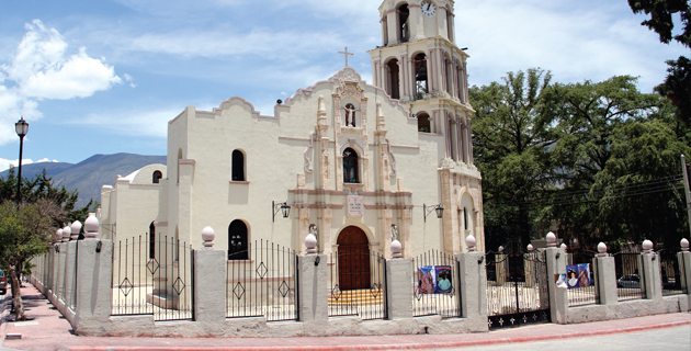 Templo de San Isidro Labrador de las Palomas en Arteaga, Coahuila