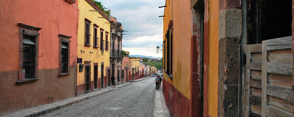 Callejonear en San Miguel de Allende | México Desconocido