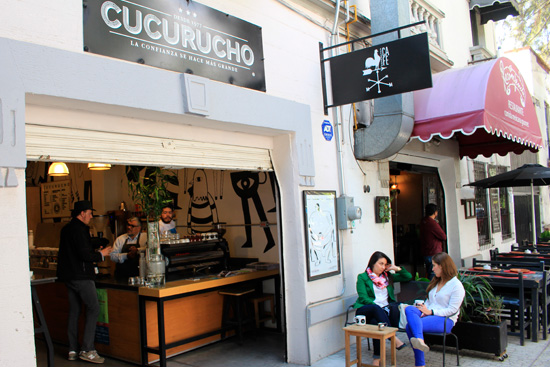 Café Cucurucho Colonia Roma / Viridiana Mirón 