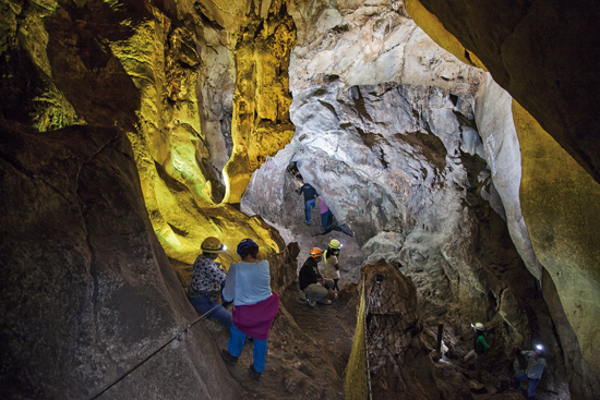 Grutas Xoxafi / Federico Palma