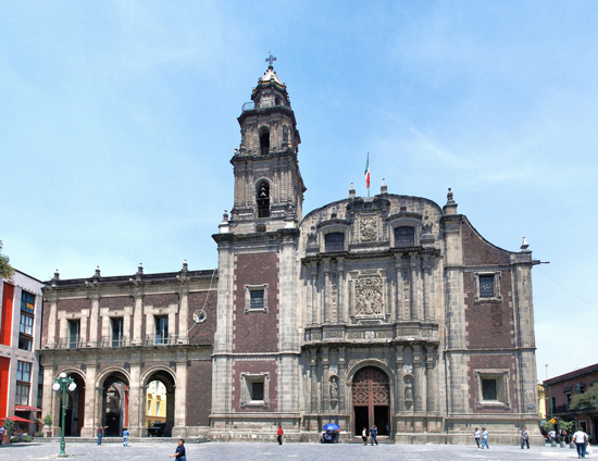 Parte de la Iglesia de Santo Domingo fue demolida, fue entonces cuando se encontraron a las momias ocultas en la pared