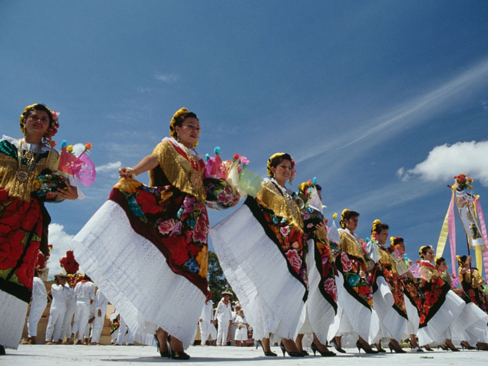 Significado y origen de la Guelaguetza, la esplendorosa fiesta de