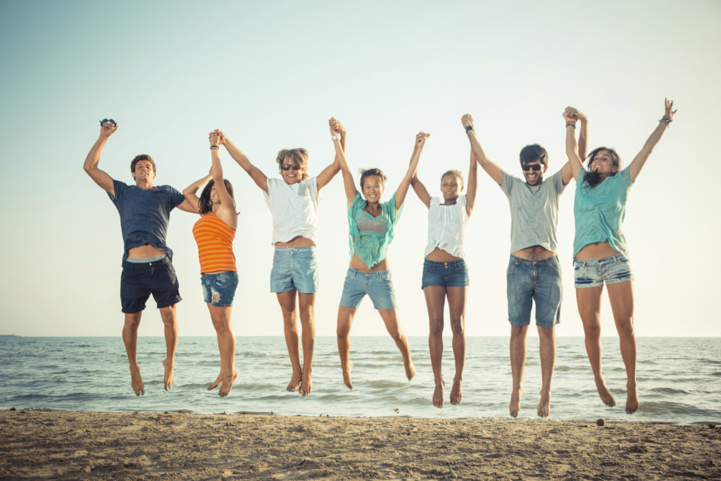 viajar-joven-playa