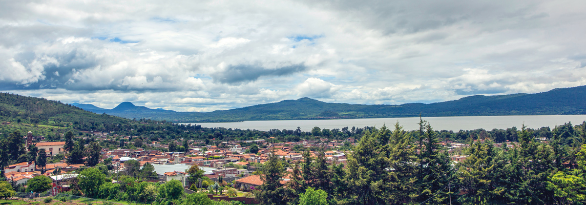 michoacan_pueblo_magico_tzintzuntzan_bi