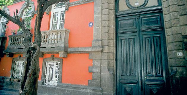 roma-barrio-magico-df-fachada-edificio-ene11