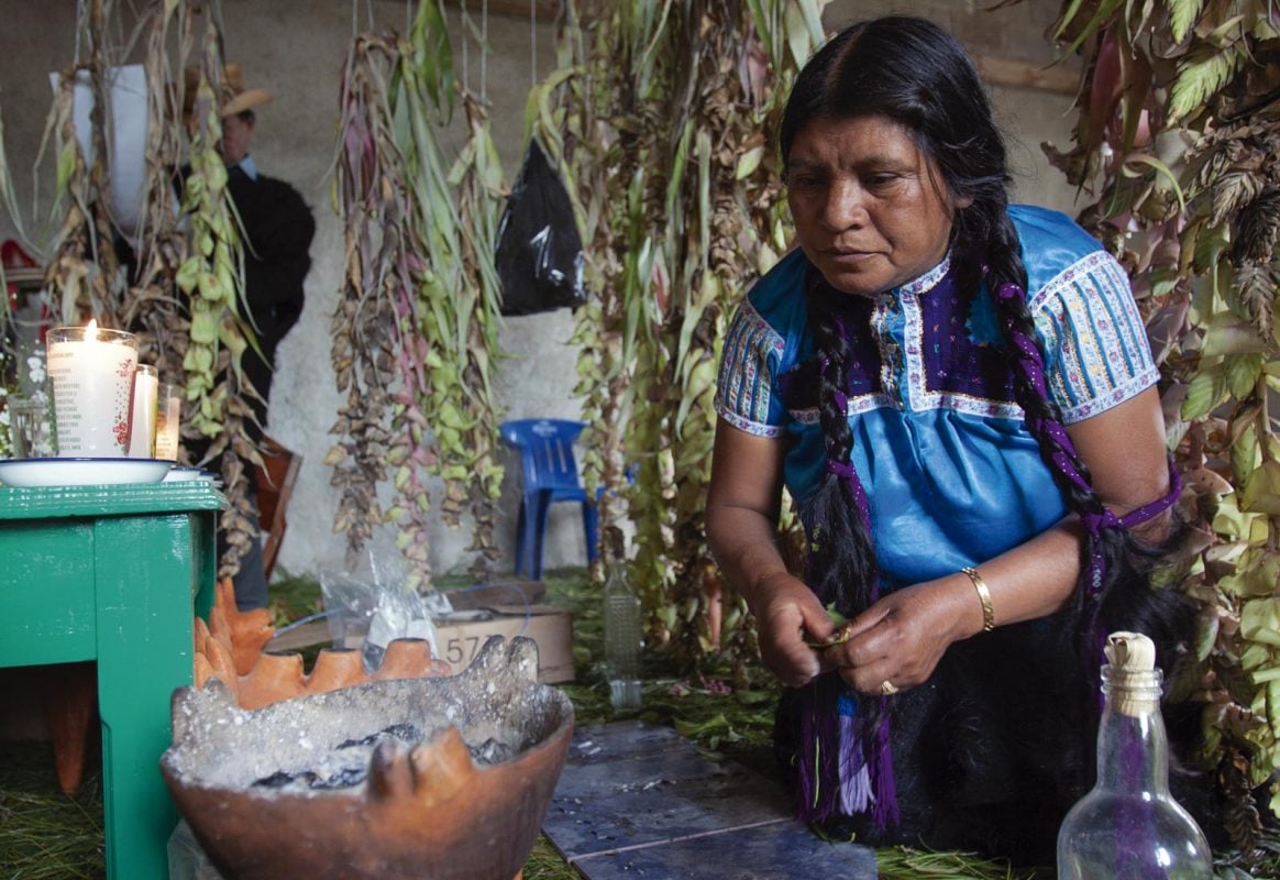 Rituales prehispánicos que te curan el alma y el cuerpo - México Desconocido