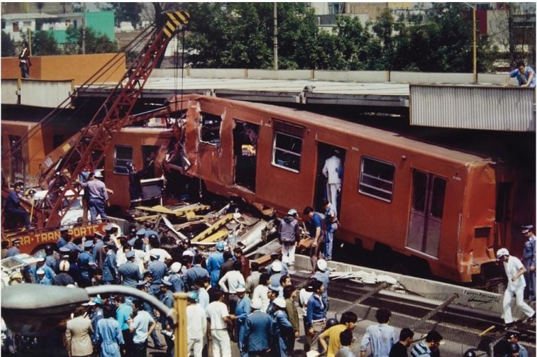 Resultado de imagen para accidente metro viaducto 1975