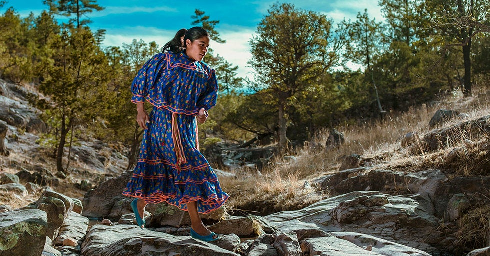 Documental sobre Lorena Ramírez, la rarámuri que corre en sandalias -  México Desconocido