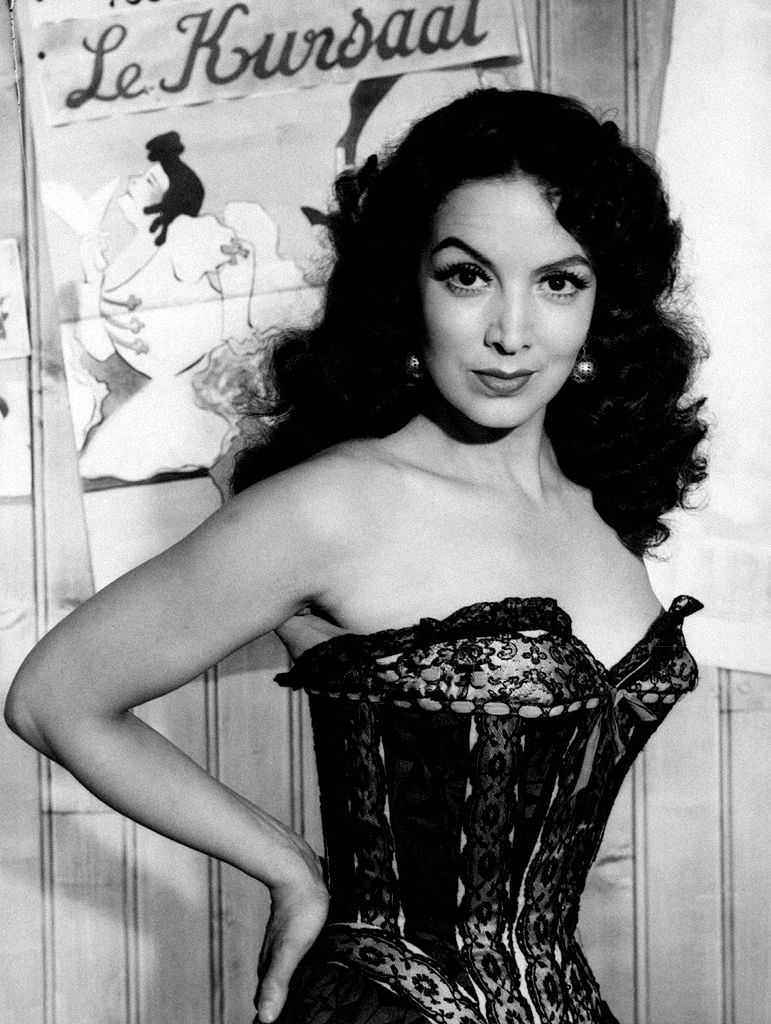 Biografía de María Félix (La Doña)