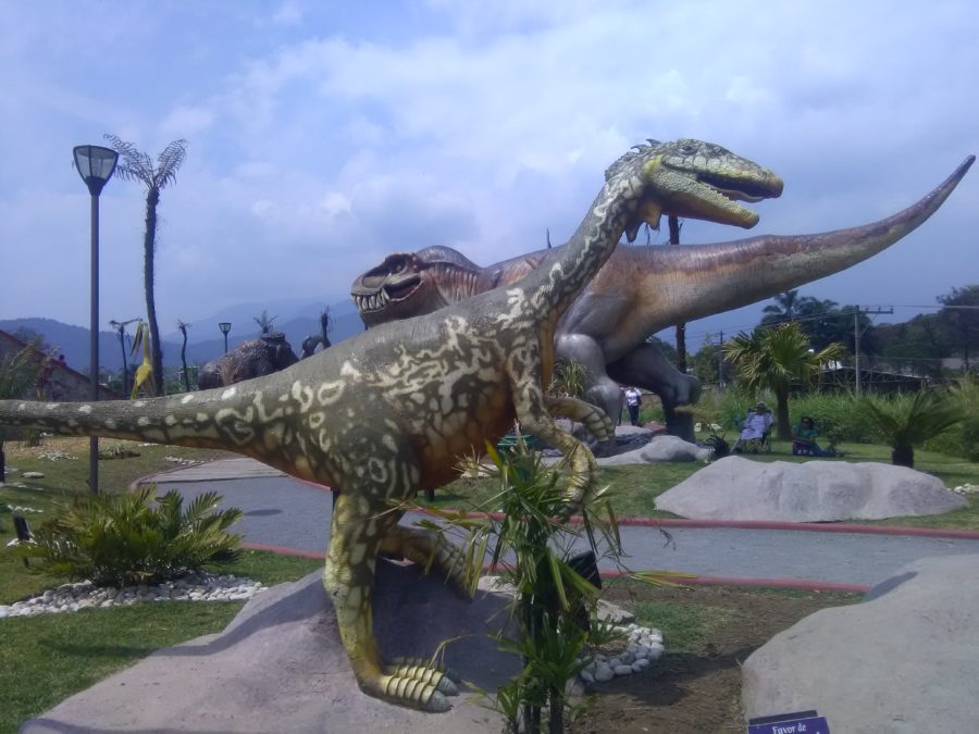 El increíble Parque de los Dinosaurios en Orizaba, Veracruz - México  Desconocido