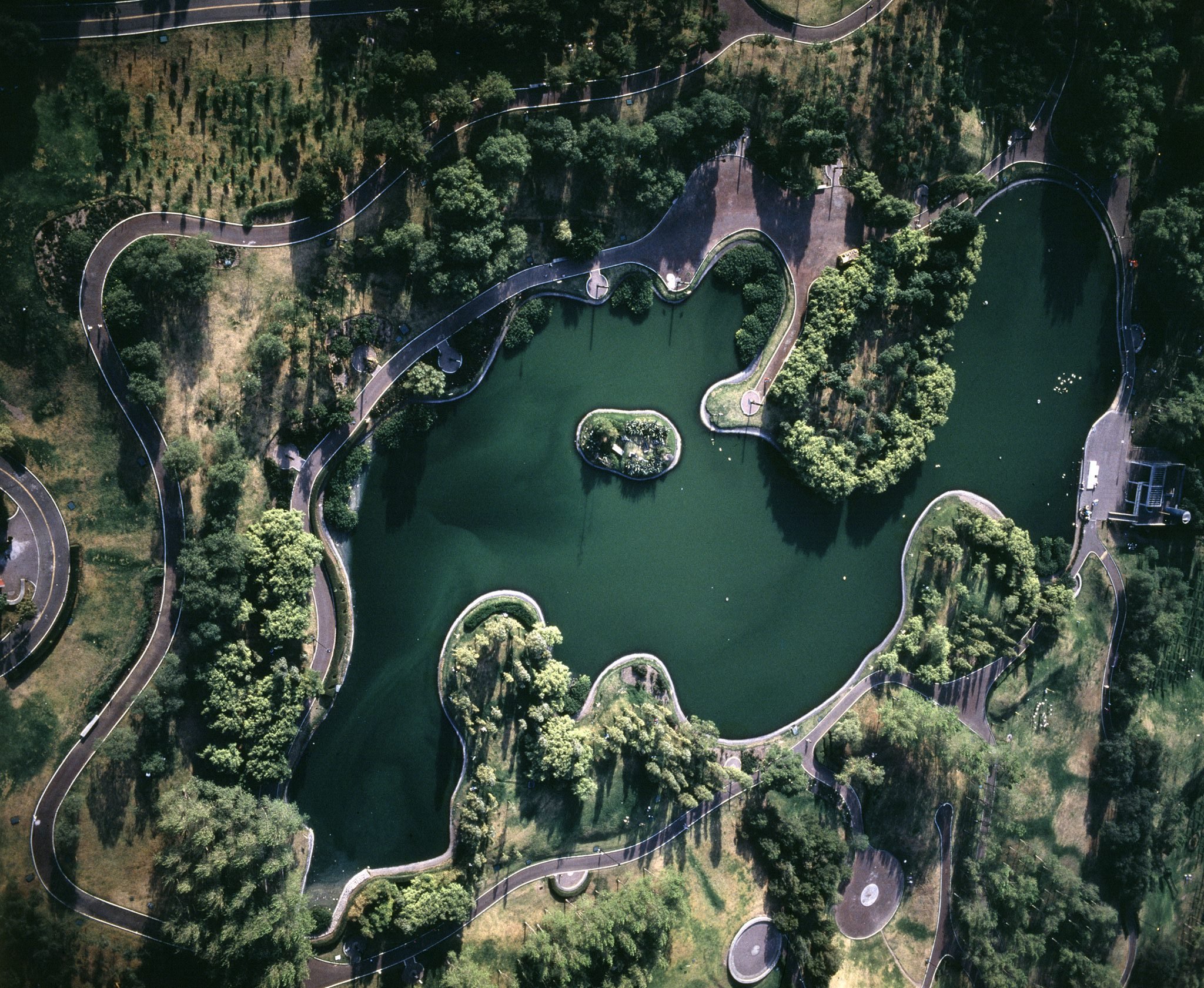 Parque Tezozómoc, el centro recreativo que tiene una réplica del lago de Texcoco | México Desconocido
