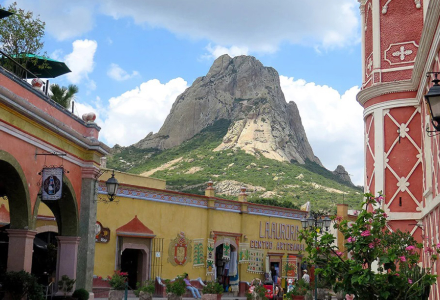 pena-de-bernal-queretaro Peña de Bernal, Querétaro