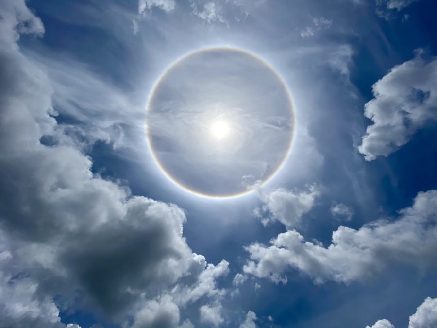 Halo solar es fotografiado de manera espectacular en México. ¡Debes verlo!