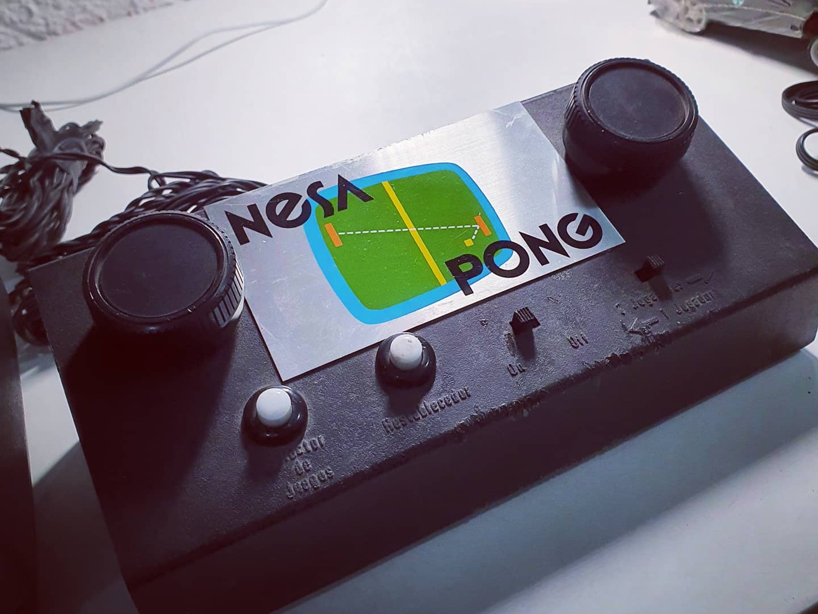 Antagonista aterrizaje voltereta Nesa Pong, la consola de videojuegos mexicana que pudo ser tan grande como  Nintendo o Atari - México Desconocido