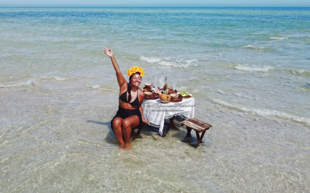 Picnic en medio del mar en Sisal - México Desconocido