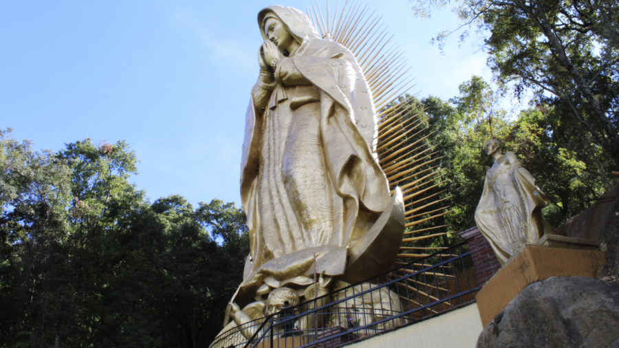 La escultura de la Virgen de Guadalupe tiene 33 metros de altura