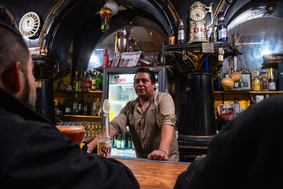 'Cantineando ando' in Pachuca, Hidalgo