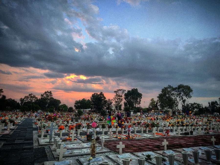 El luto en México se expresa por medio de muchos rituales