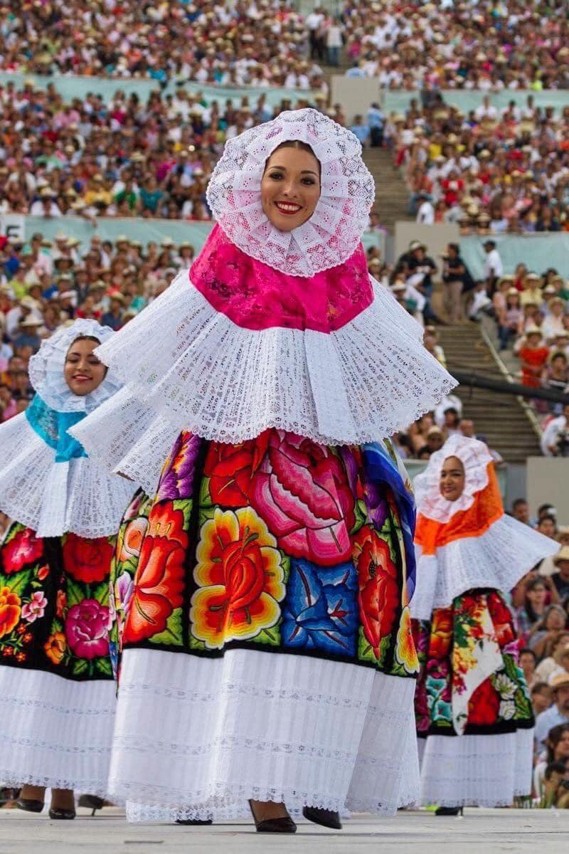 Guelaguetza 2024, dates and general program of the biggest party in Oaxaca
