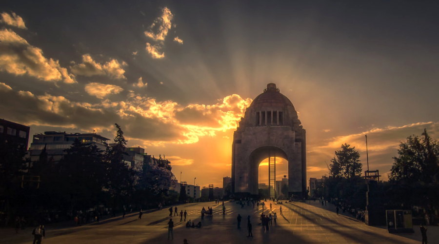 monumento a la revolución