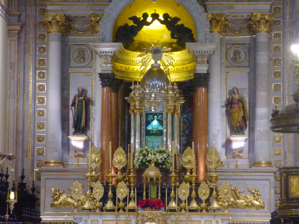 La Virgen de San Juan de los Lagos y sus fiestas: un patrimonio vivo de