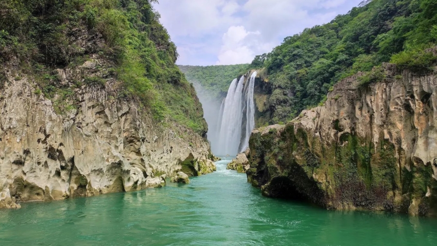 cascadas en temporada de lluvias