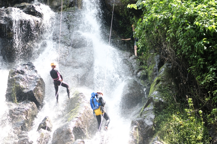 cascadas de temporada de lluvias