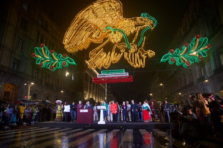 alumbrado-zócalo-independencia