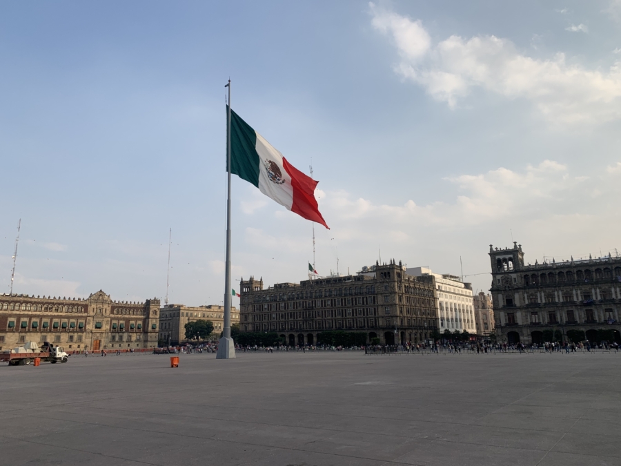 Bandera Monumental del Zócalo