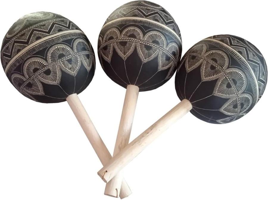 Maracas oaxaqueñas hechas con jícara.