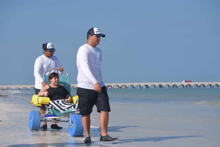 Foto-8-Playa-incluyente-en-Progreso (1)