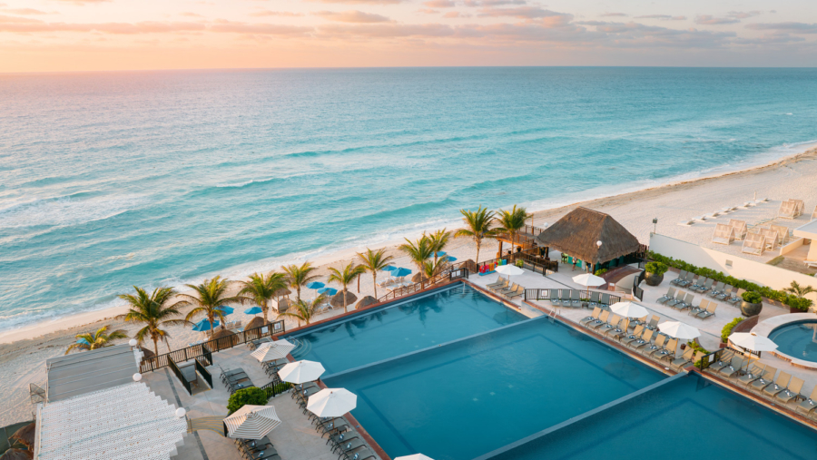 Seadust-Cancun-Pool-Aerial-1