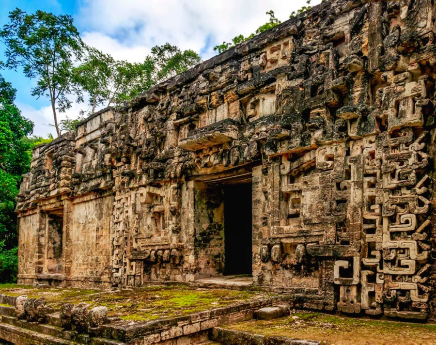 Chicanná