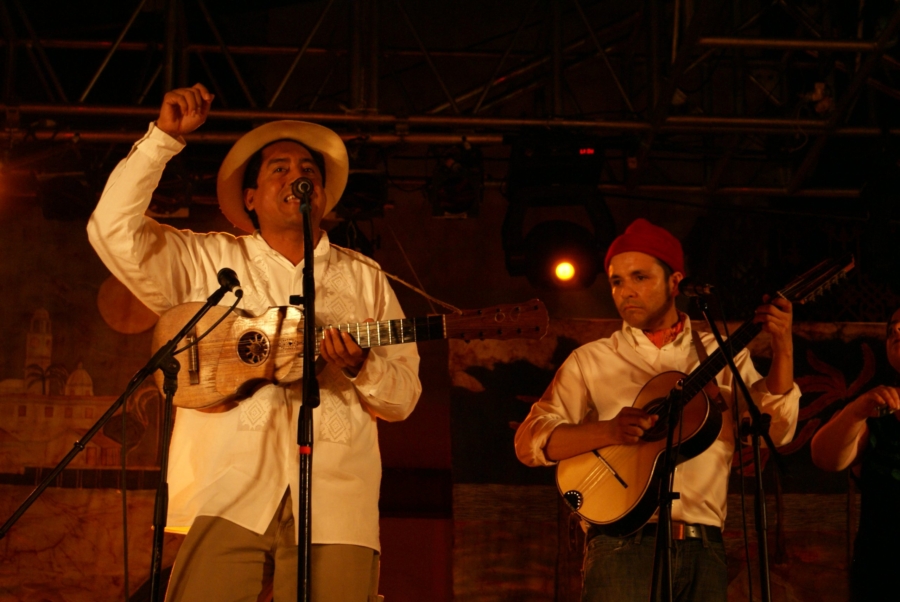 También se realizará el Encuentro Nacional de Jaraneros, uno de los festivales más importantes del son jarocho en el país. UNESCO.