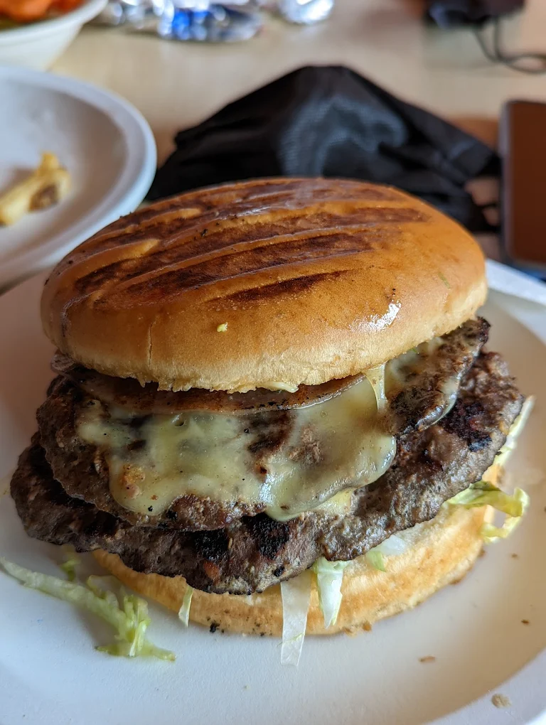 clásico entre las hamburguesas en Monterrey