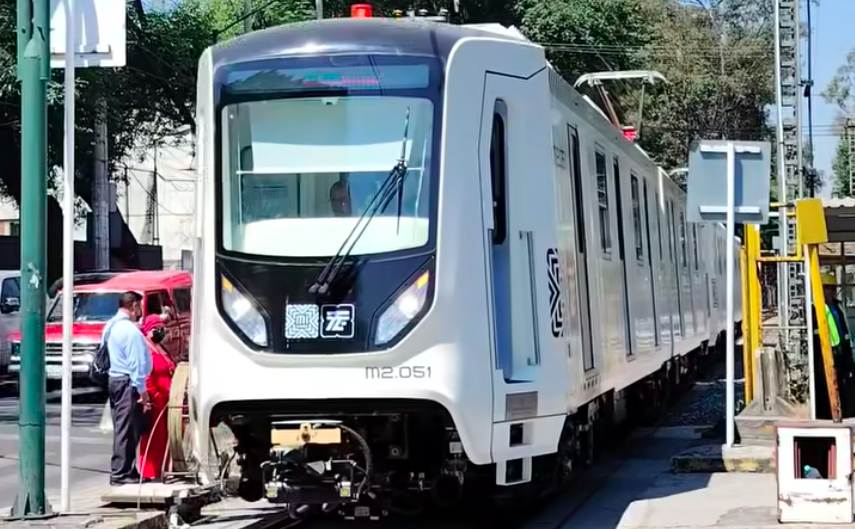 vagones blancos del Tren Ligero