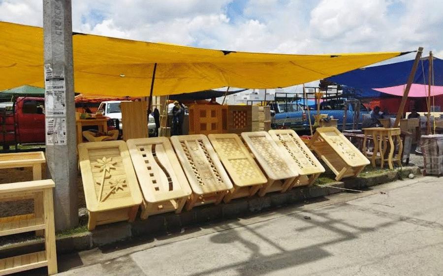 Tianguis de muebles de San Mateo Atenco