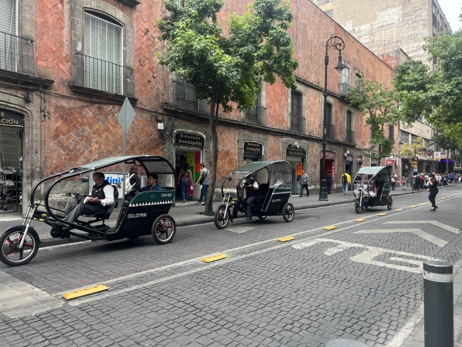 Ciclotaxi_CDMX_02_ook (1)
