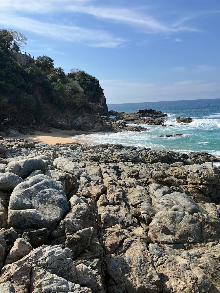 playa clavelinas en la riviera nayarit