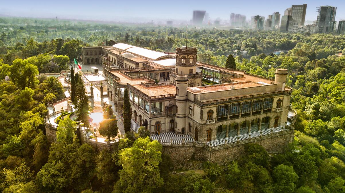 La Emperatriz, así es la nueva cafetería del Castillo de Chapultepec