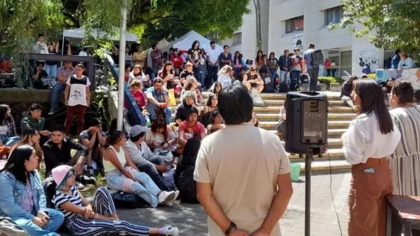 Facultad de Ciencias Políticas y Sociales